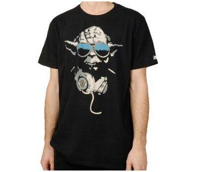 Shirt's in unterschiedlichen Größen bis XXL - COMICTREFF